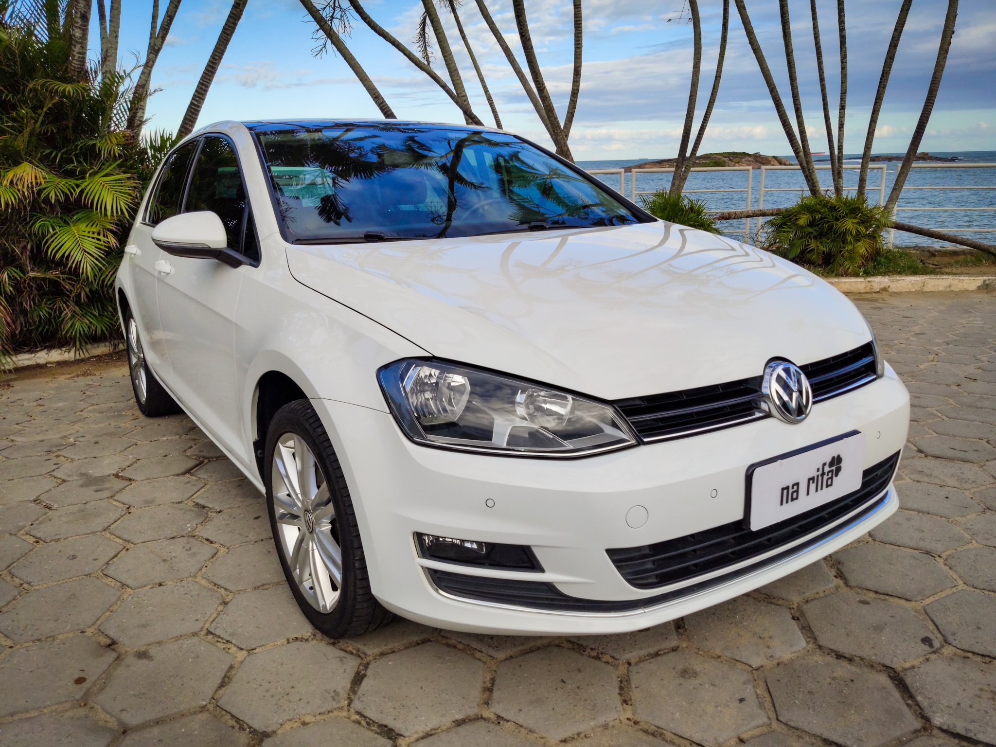 GOLF TSI  HIGHLINE BLUEMOTION TECHNOLOGY 1.4